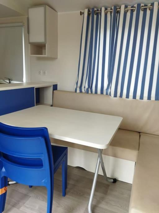 Mobile Home Saint-Christol-lès-Alès Dış mekan fotoğraf