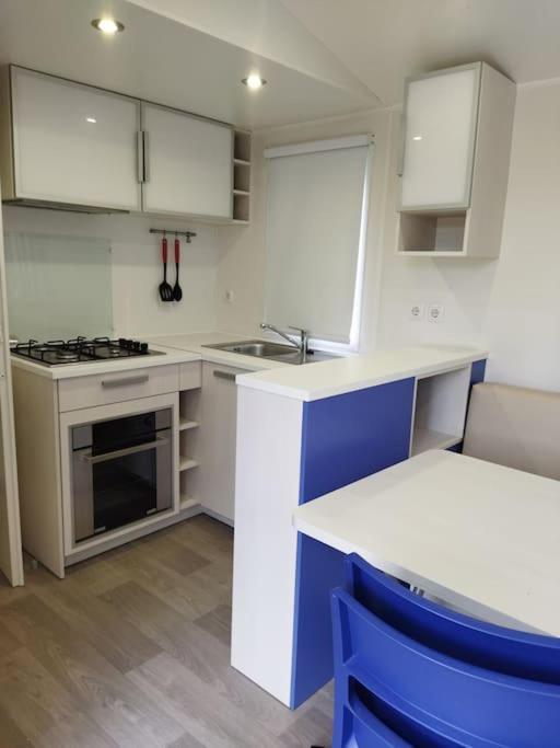 Mobile Home Saint-Christol-lès-Alès Dış mekan fotoğraf